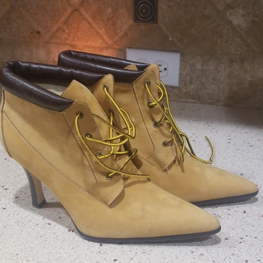 Lady Boots